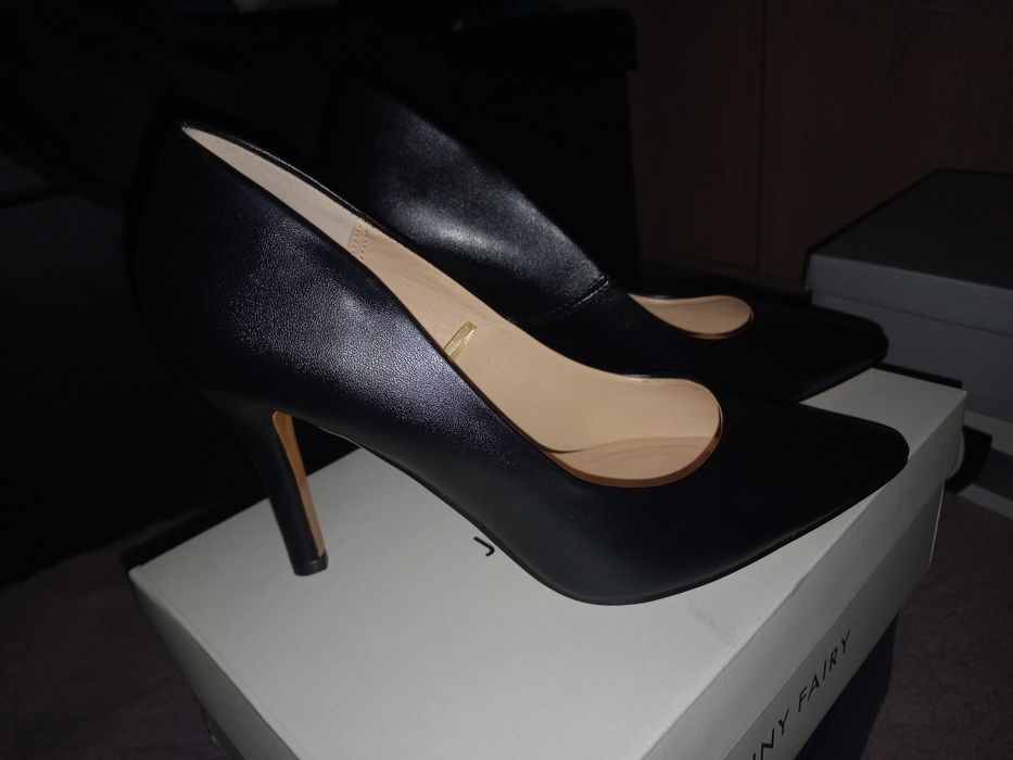 Pantofi piele  eleganti