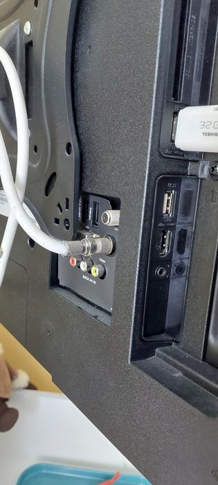 Смарт Телевизор Hitachi 32 inch LED SMART