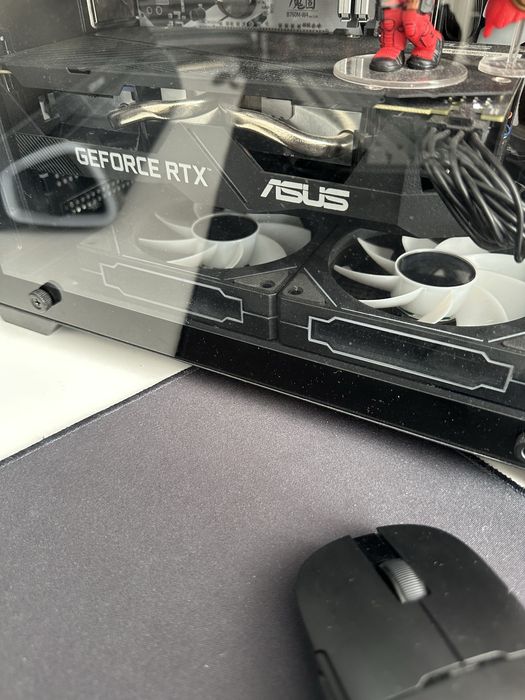 Продаю видеокарту 2060 супер асус