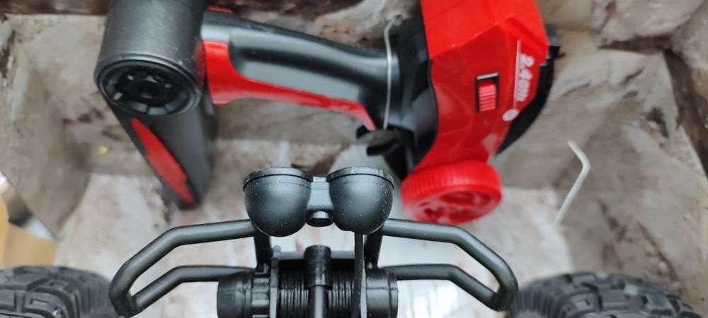 Радиоуправляемый Rock Crawler