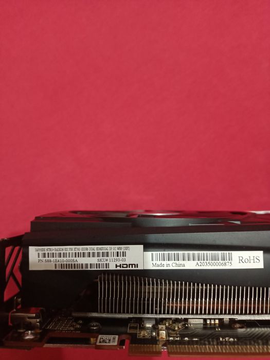 REZERVAT  Vând placa video sapphire rx 5700 xt defectă