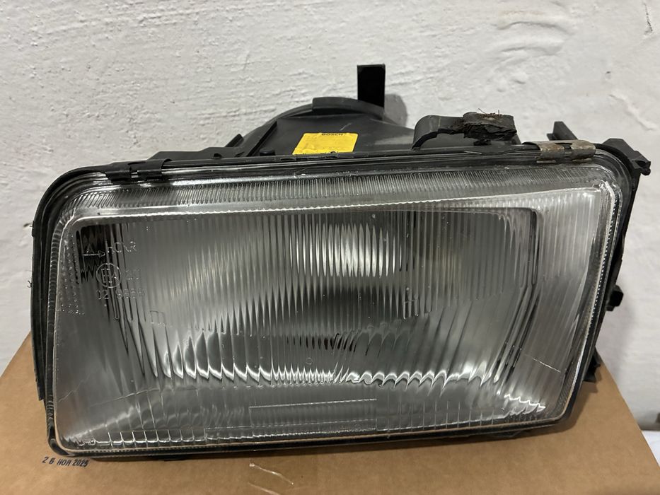 Продам фары Audi 80 B4.