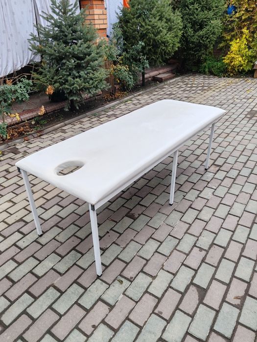 Массажная кровать