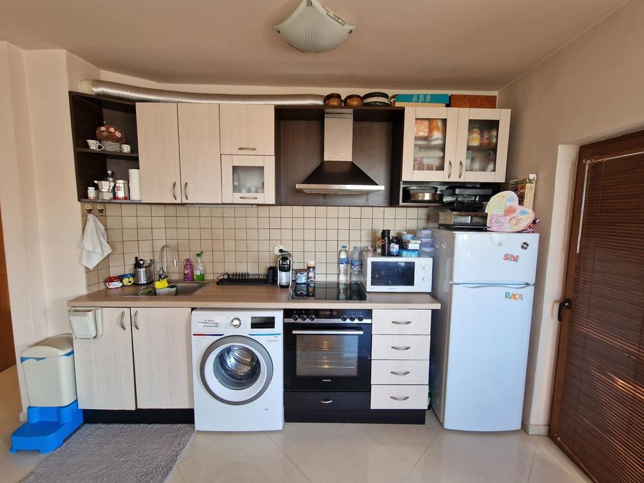 Дава се под наем Двустаен апартамент в Пловдив, Център - 70 кв.м за 438.6 € - Снимка #2