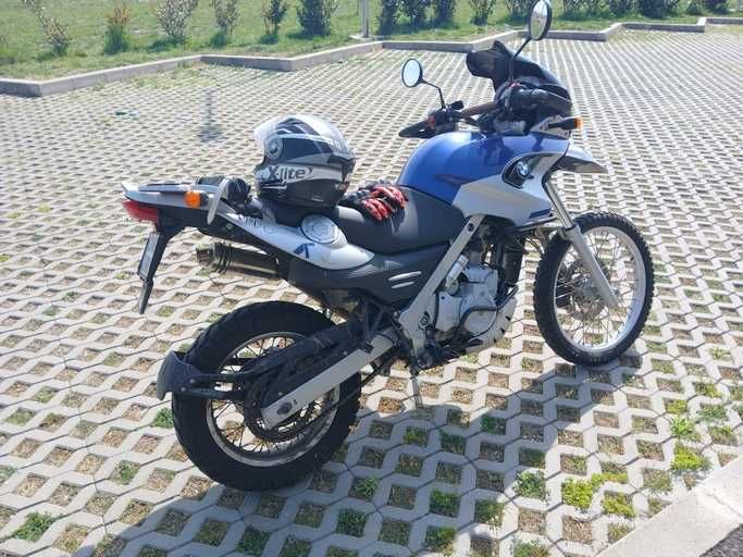 Moto BMW F650 GS Dakar , 2 spark , 19.000 Km , plus echipament complet la pachet - totul sau nimic.