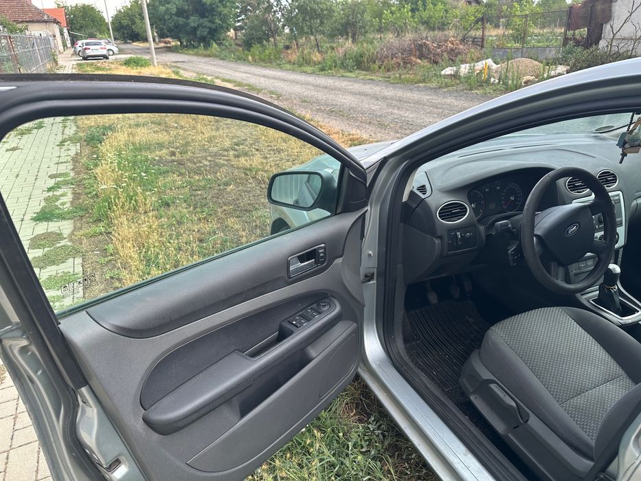 Vând Ford Focus 1.6 TDI 2005