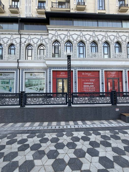 Яккасарой Ж/К Узбегим 1-Линя Продается Нежилой