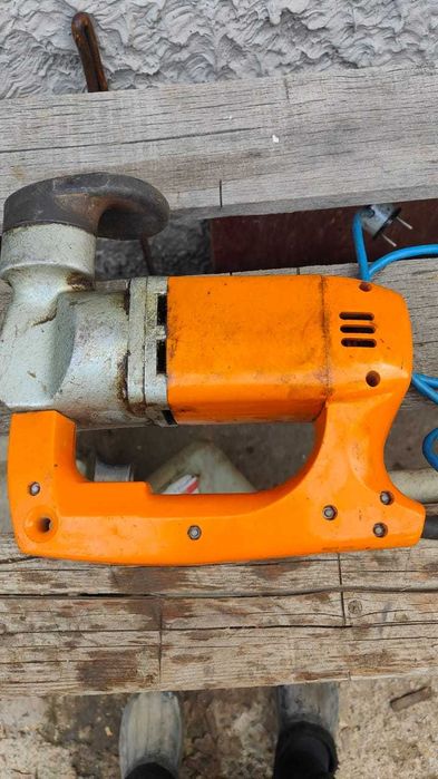 Ножницы по металлу