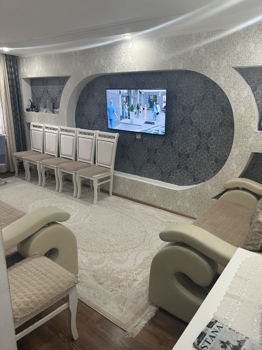 Продается трехкомнатная квартира