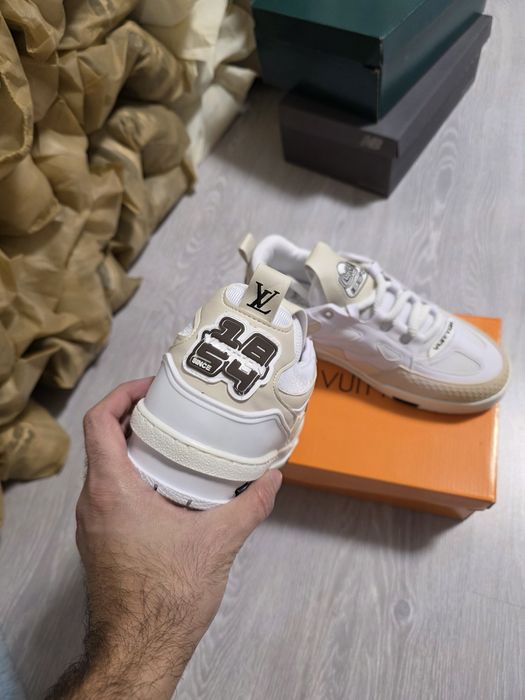 Adidasi Lv track, trainer full box