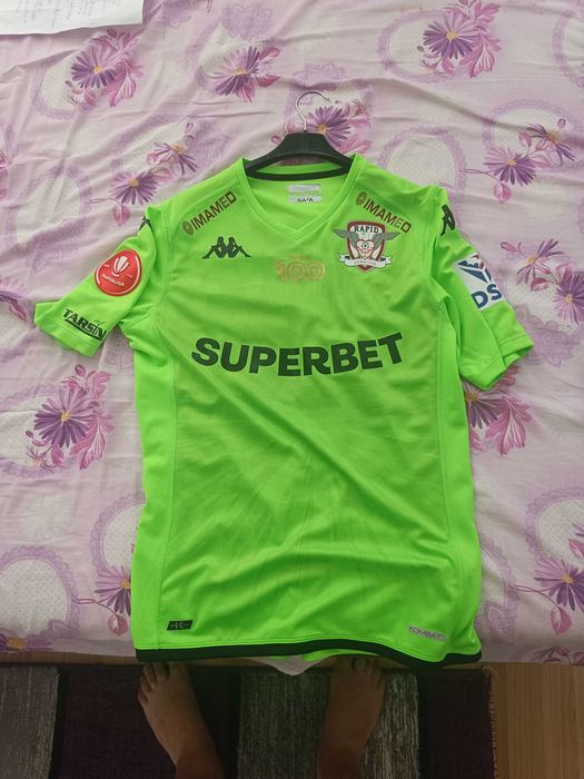 Vând tricouri Rapid București