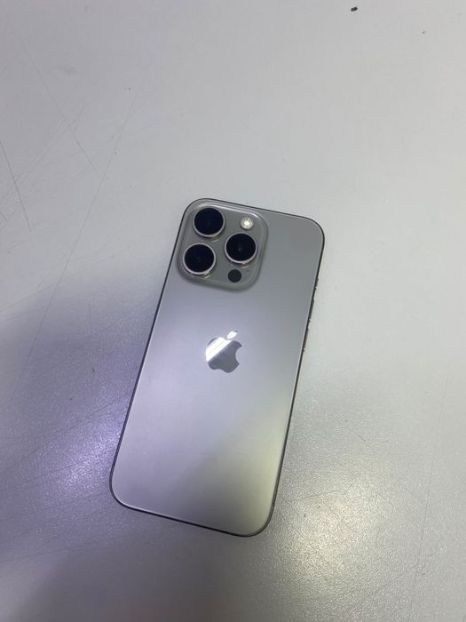 Iphone 15pro айфон 15 про без ремонта