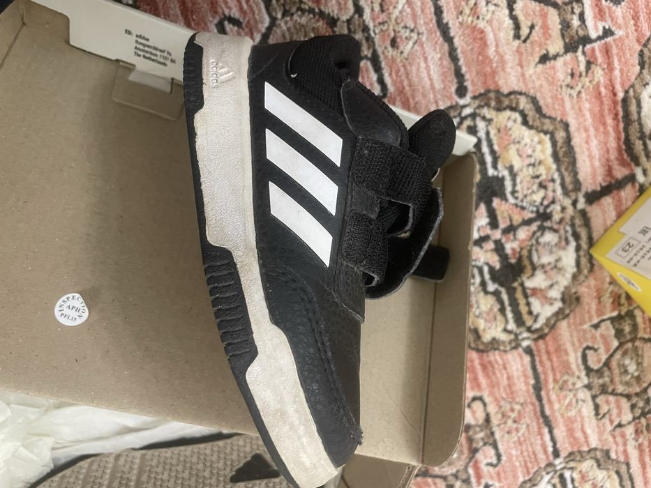 Кроссовки детские Adidas