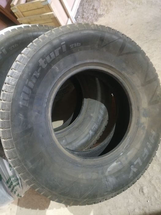 Шины 275/70/R16.