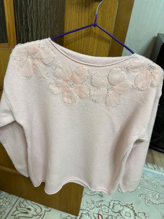 Продаются новые кофты по 3000 тг