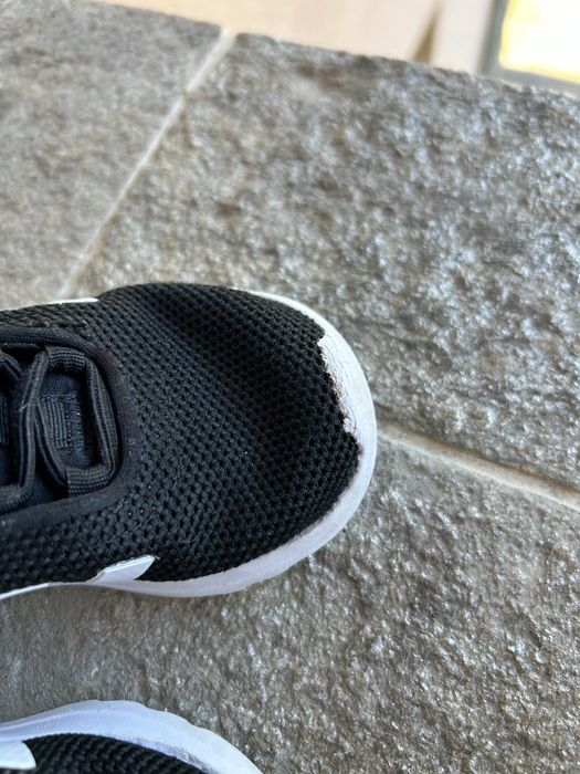 Маратонки за момче Adidas 21 номер