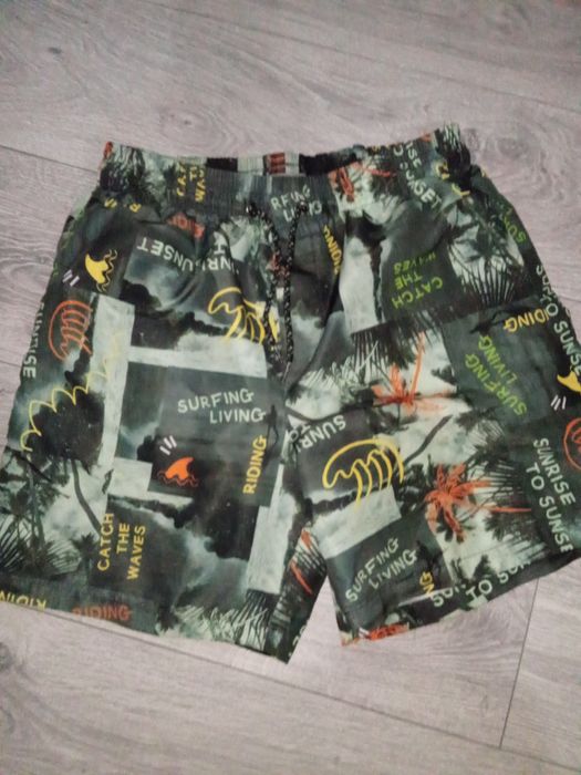 Shorts pentru piscină