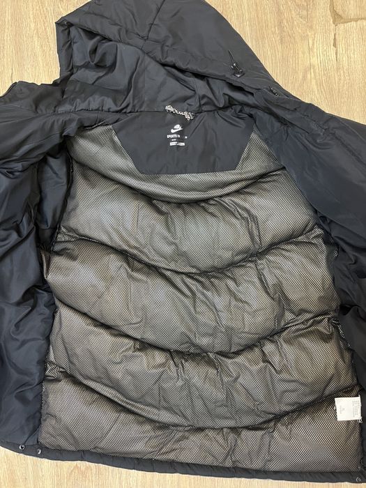 Продам куртки для зимы