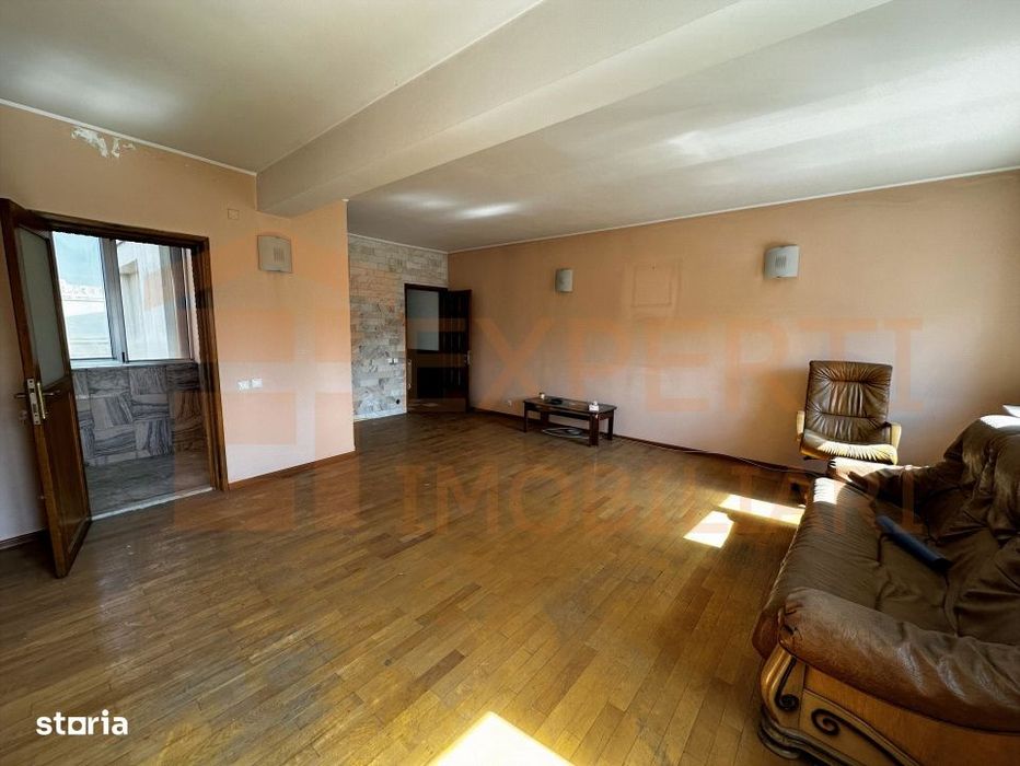Oportunitate investitie – Casa 8 camere 13 Septembrie - Panduri