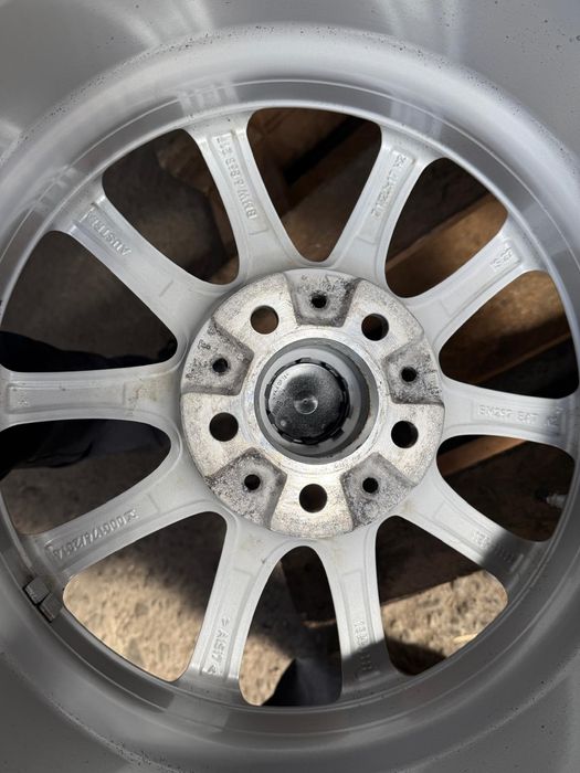 Jante BMW style 618 seria 5 G30/G31/G32/G38 G20/G21 cu anv 225/55 R17