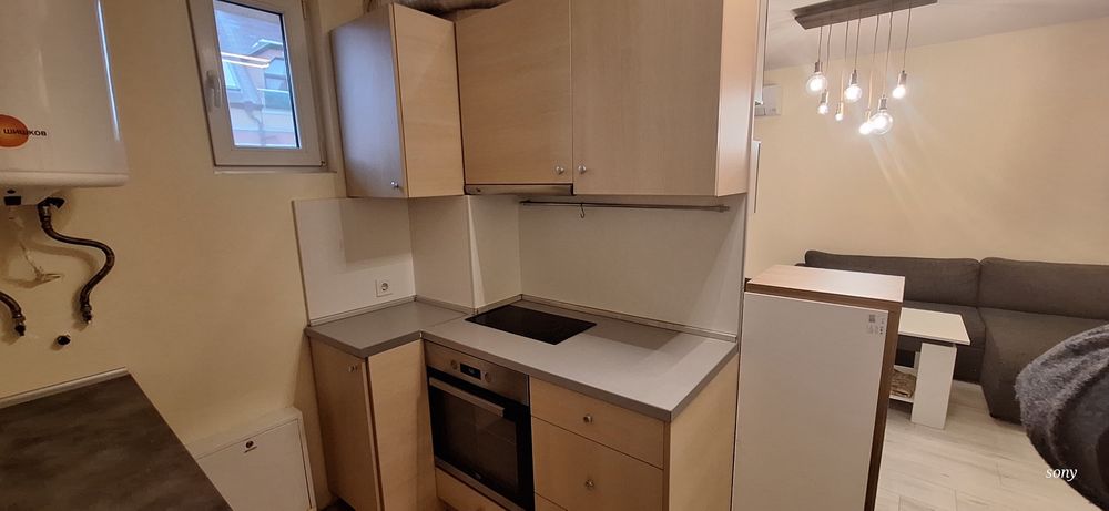 Продава се Двустаен апартамент в София, Витоша - 50 кв.м за 6 €/кв.м - Снимка #2