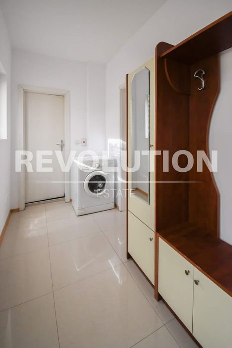 Дава се под наем Едностаен апартамент в София, Младост 4 - 45 кв.м за 475 € - Снимка #3