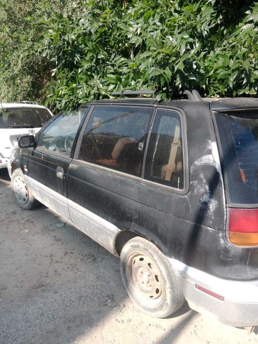 Срочно! Mitsubishi Space Runner 2.0