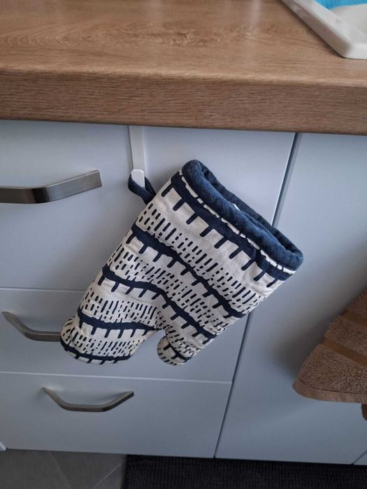 Комплект от 4 свободно стоящи закачалки за кухня