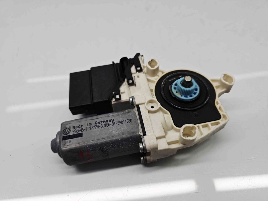 Motoras geam stanga spate Skoda Octavia 2 Combi (1Z5) [Fabr 2004-2013]
