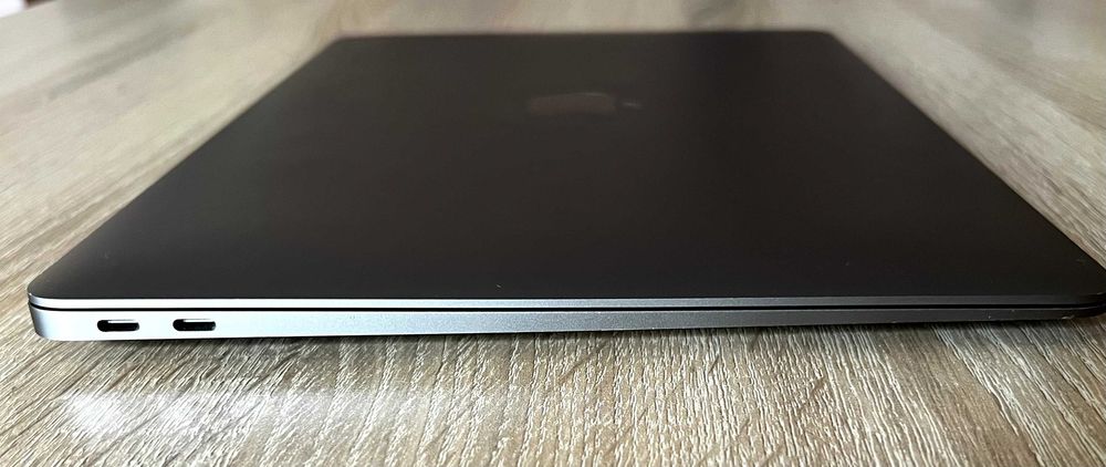 Apple MacBook Air M1 2020 | 8GB | 256GB | 91% Battery | Отлично състояние