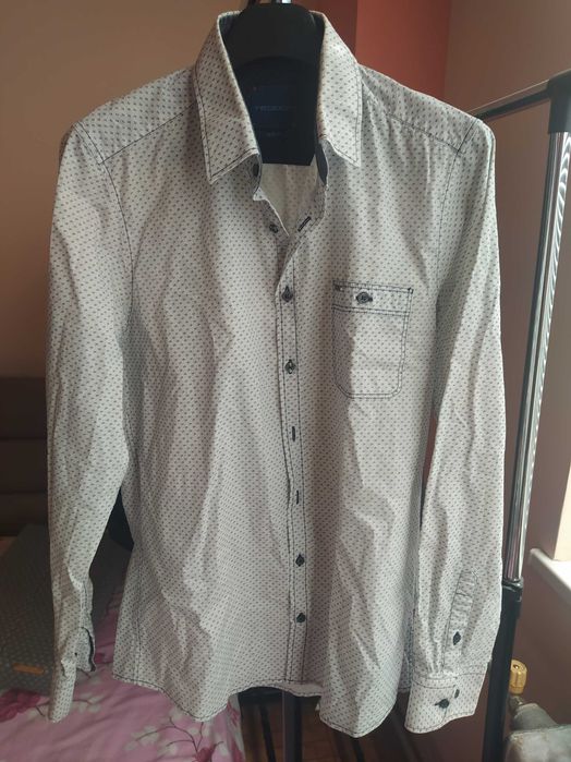 Риза Teodor размер М