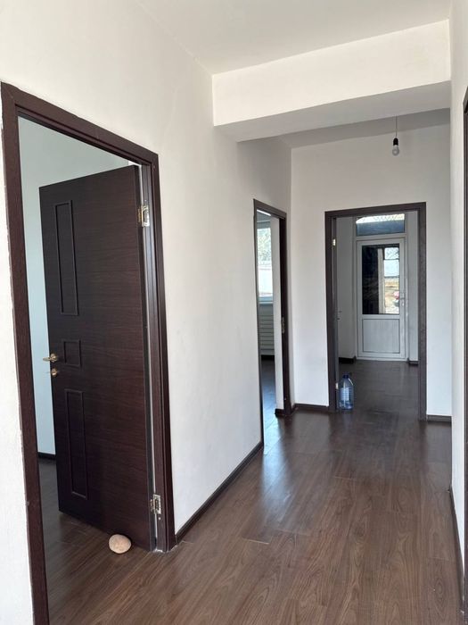 Uy sotiladi Yangyol tumani Gulbahor