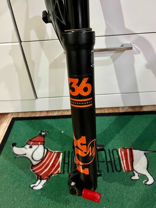 Вилка Fox 36 Performance Elite