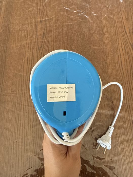 Отпариватель ручной для одежды