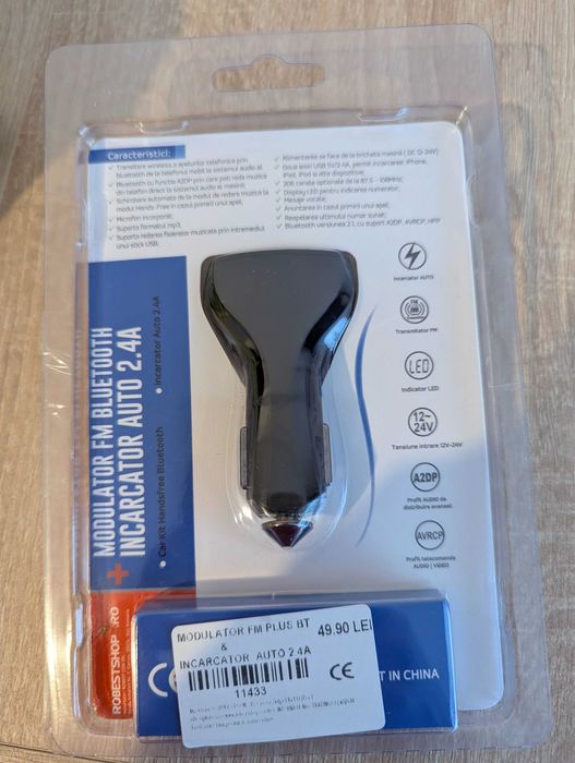 Modulator FM Bluetooth incarcator auto