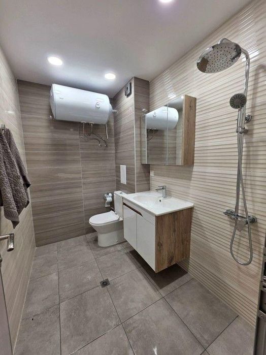 Дава се под наем Двустаен апартамент в София, Малинова долина - 98 кв.м за 796.62 € - Снимка #5