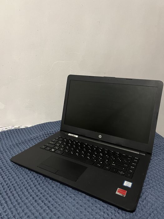 Продам ноутбук HP laptop 14-bs0xx