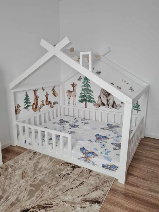 Pat casuta montessori pentru copii