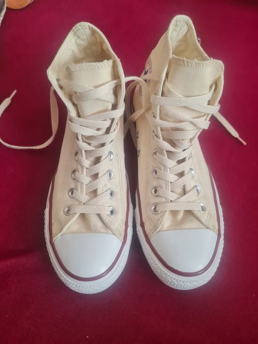Tenisi Converse  mărimea 40