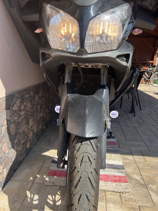 Suzuki V Strom 650