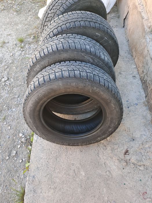 Зимние шины срочная продажа