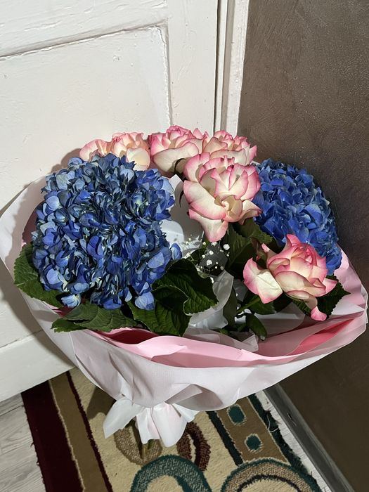 Гүл сатылады,сәл свежийлау,каз алып кетсең зордаа бірақ