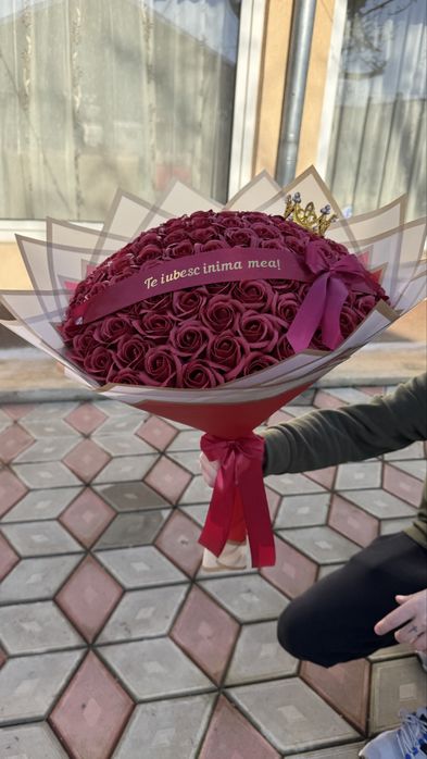 Buchet cu 101 trandafiri din sapun