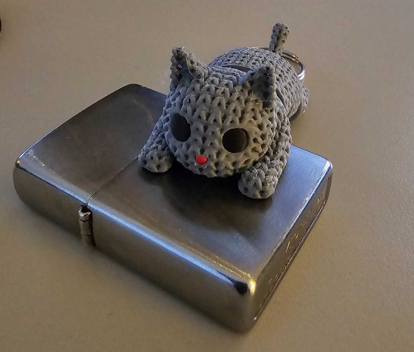 Breloc pisică – stil tricotat