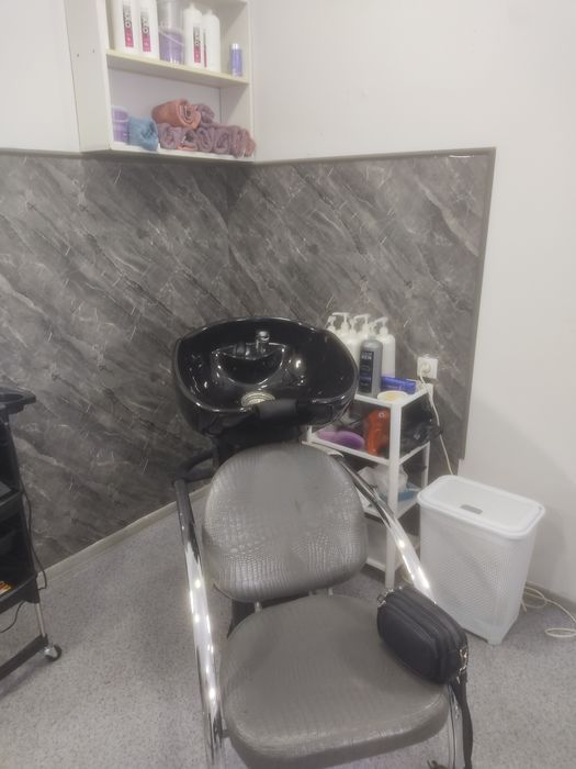 Сдается место в салоне красоты в майкудуке