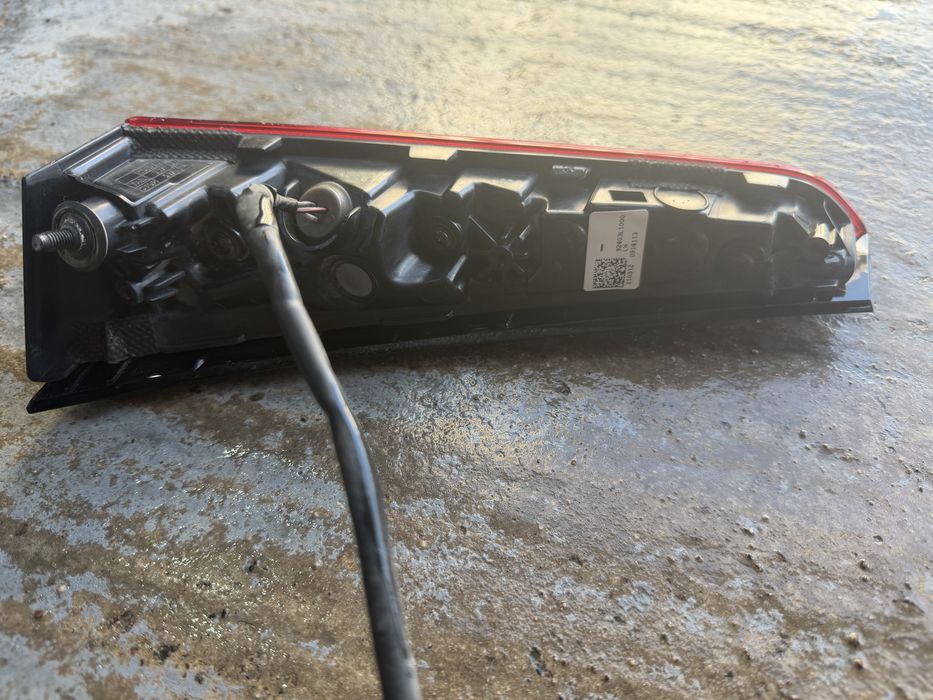Фонарь в крышку багажника Sonata
