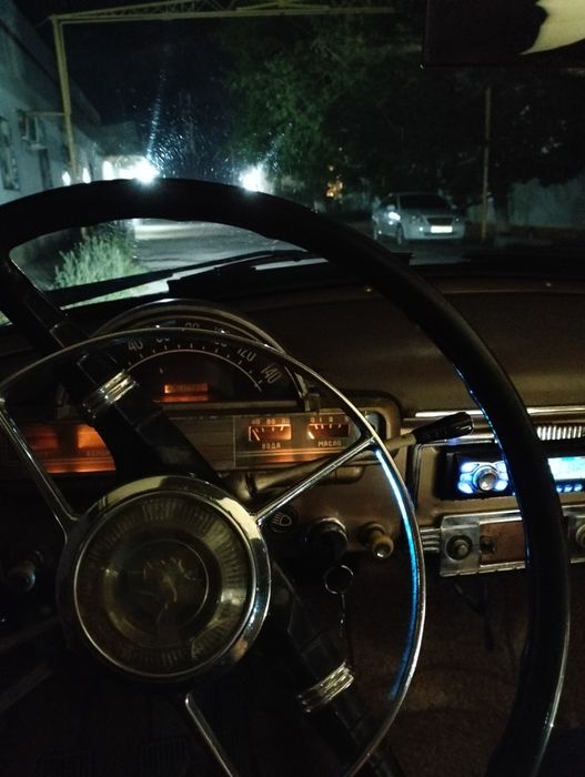 Gaz 21 volga yaxwi xollatta