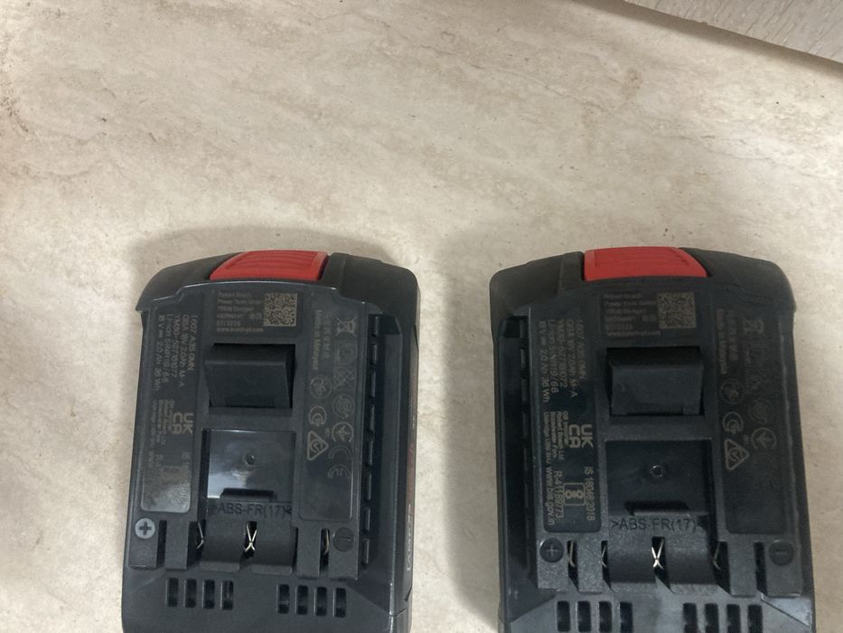 Baterii Acumulatori Bosch 18v 2A
