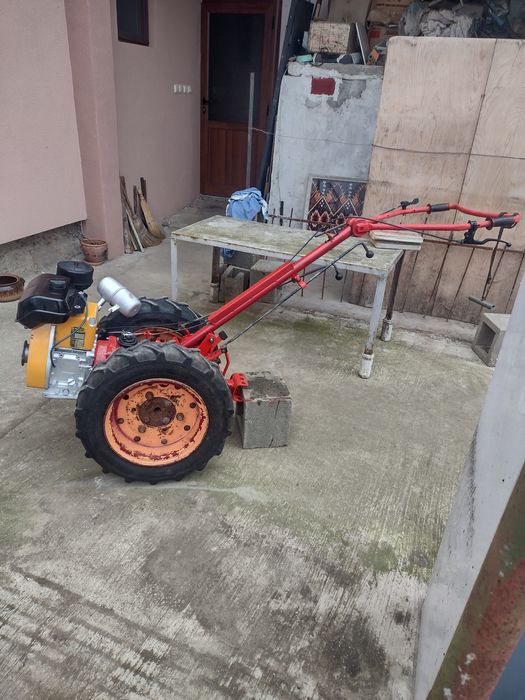 Мотоблок, мотофреза или мотокултиватор акме след основно  рециклиране.