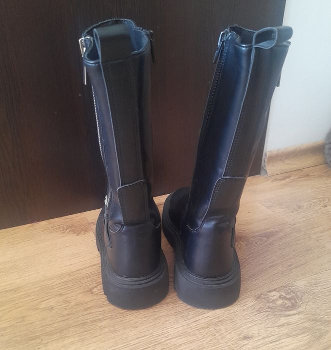 Детски пролетни ботуши Zara, размер 33